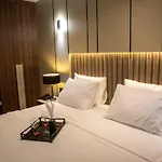 Monalisa Hotel