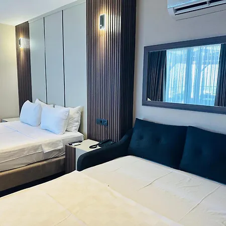 Hotel Monalisa *